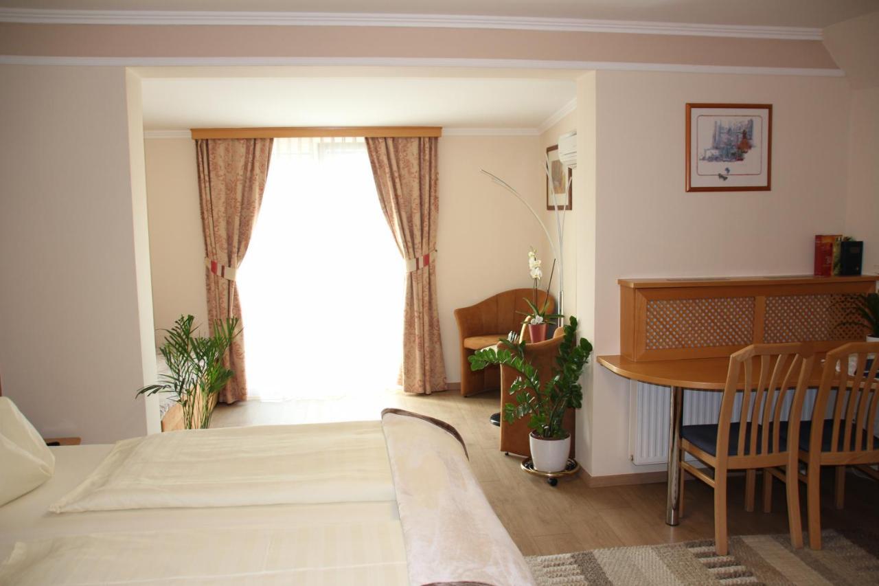 Hotel Lang Лайбніц Екстер'єр фото